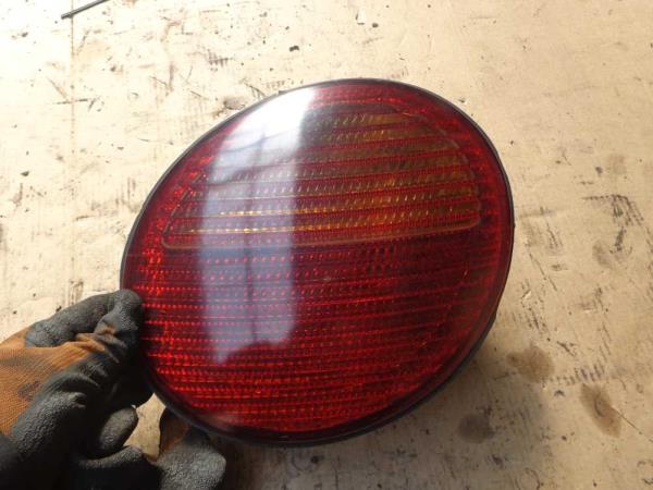 FEU ARRIERE DROIT VW -6/2005 - Vue 1